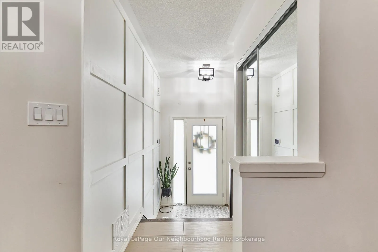 28 CLARINGTON BOULEVARD