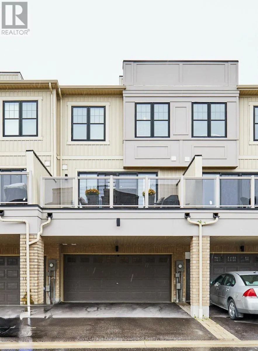 28 CLARINGTON BOULEVARD