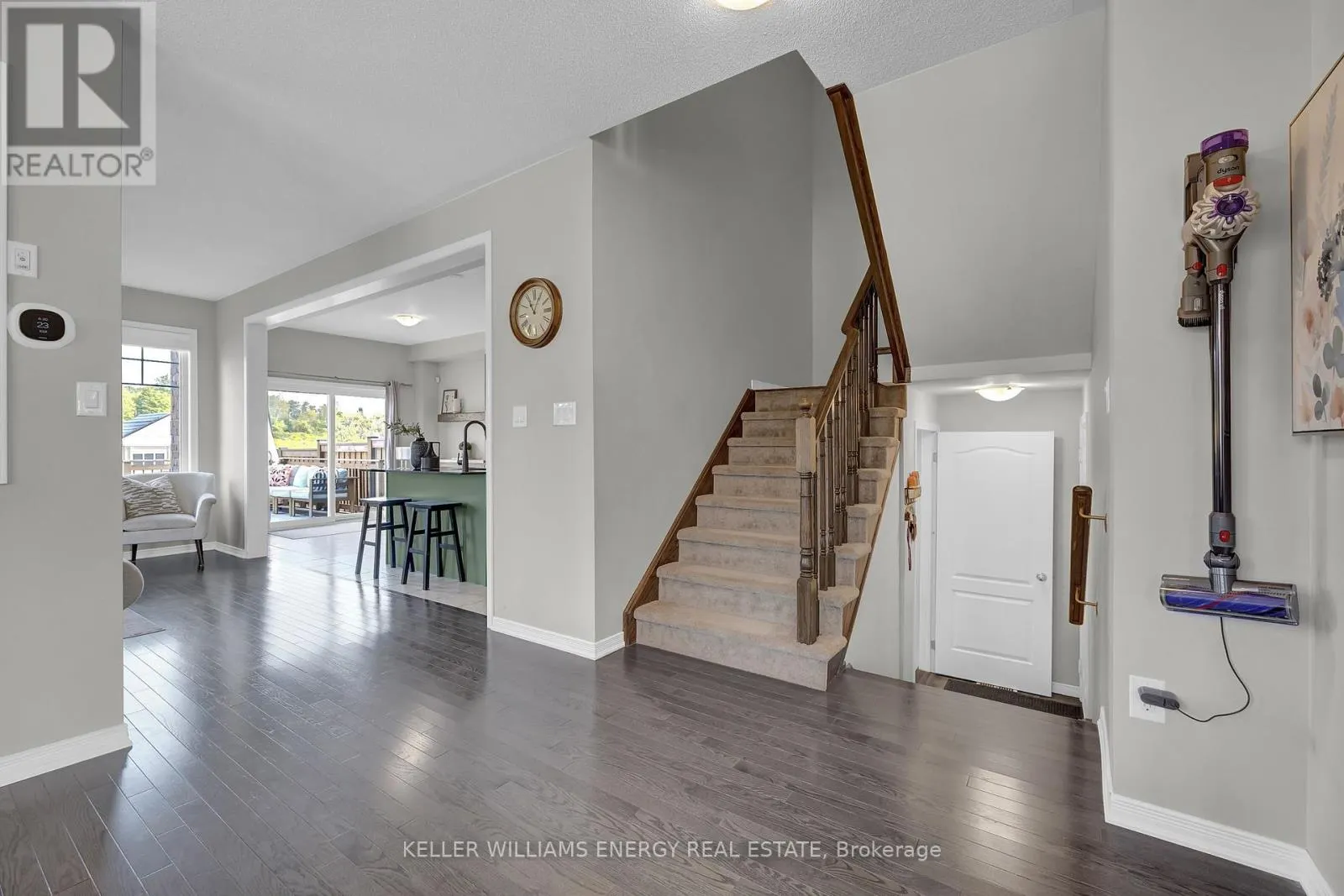 52 ROSS WRIGHT AVENUE