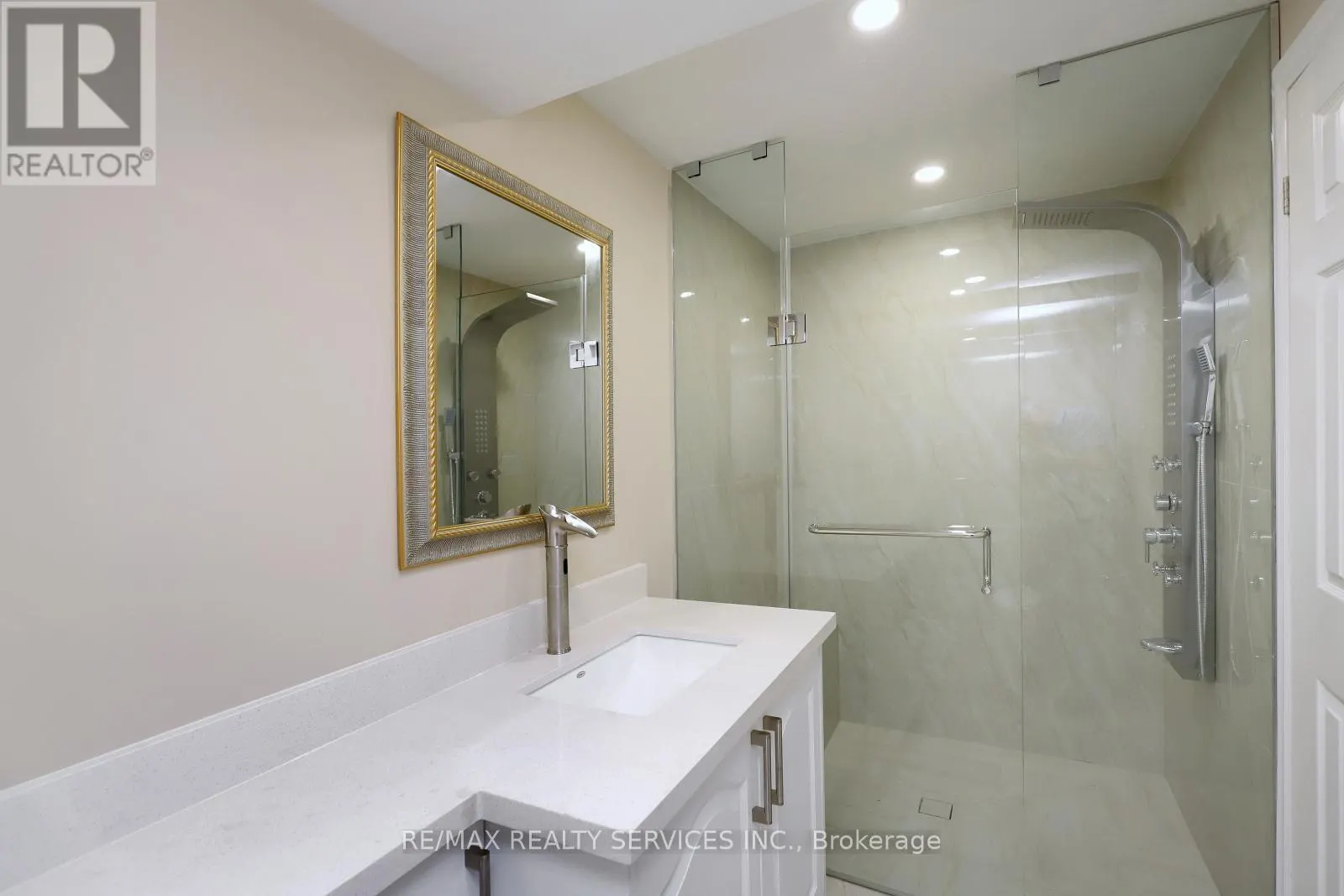 17 BALLANTYNE DRIVE