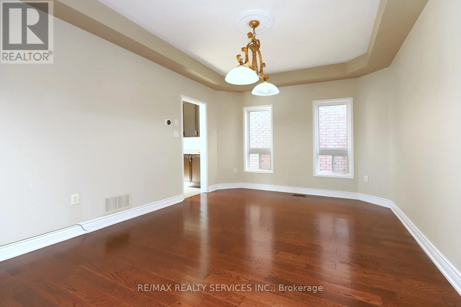 17 BALLANTYNE DRIVE