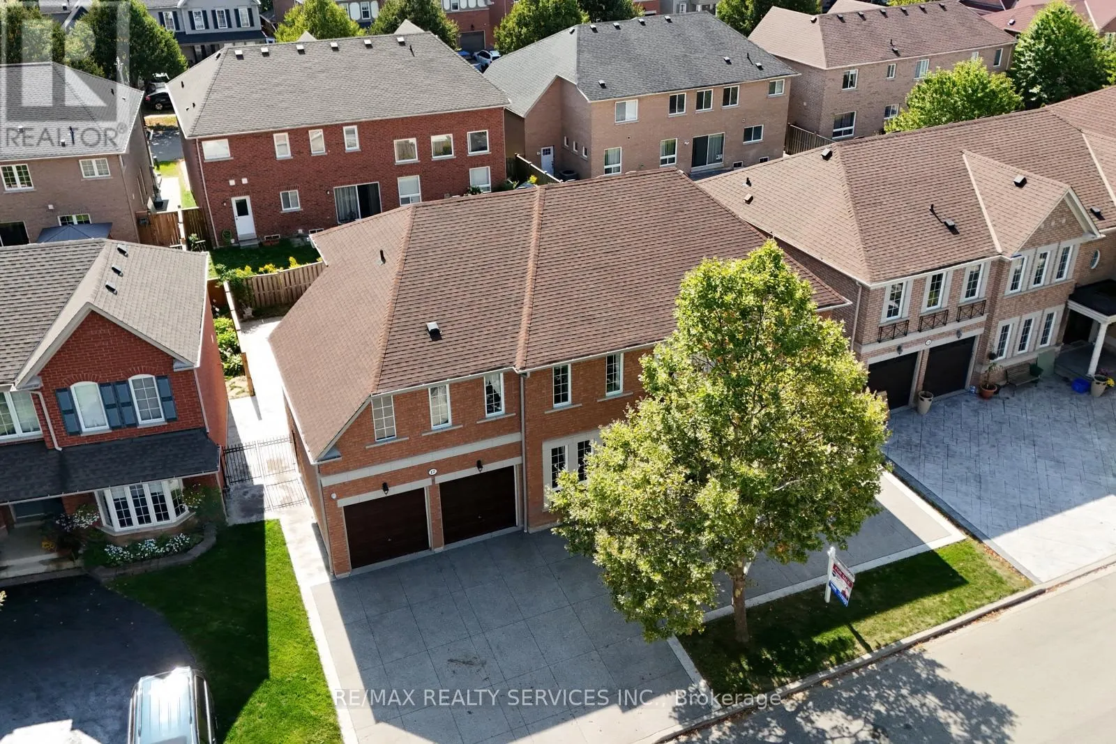 17 BALLANTYNE DRIVE