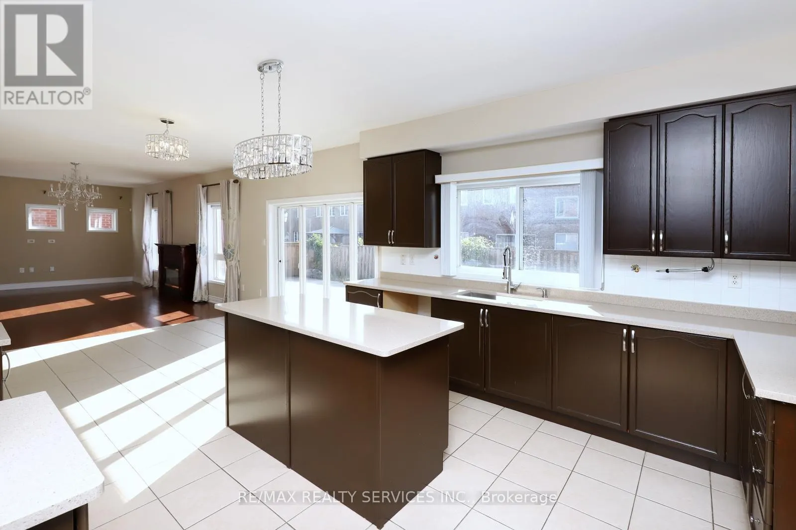 17 BALLANTYNE DRIVE