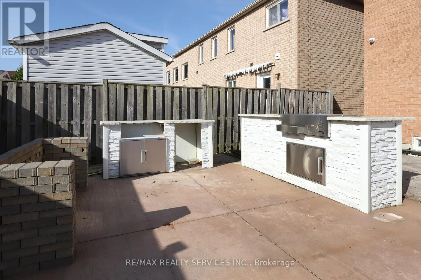 17 BALLANTYNE DRIVE