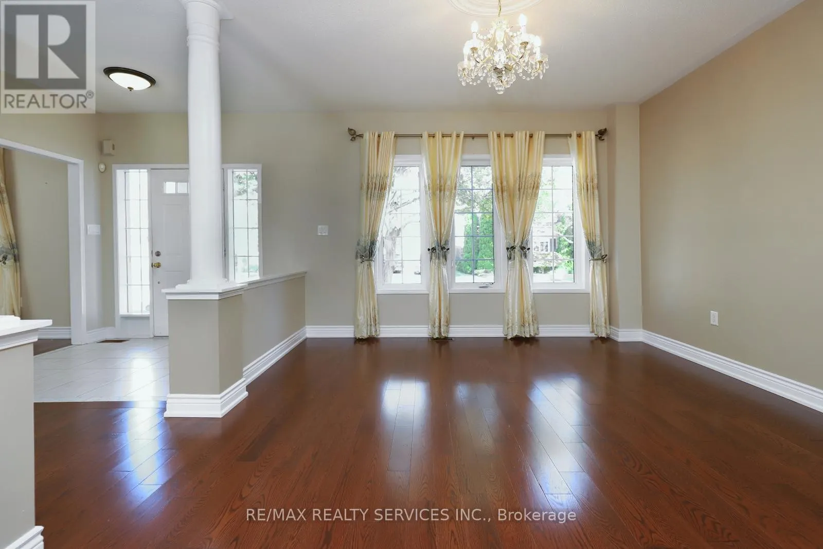 17 BALLANTYNE DRIVE