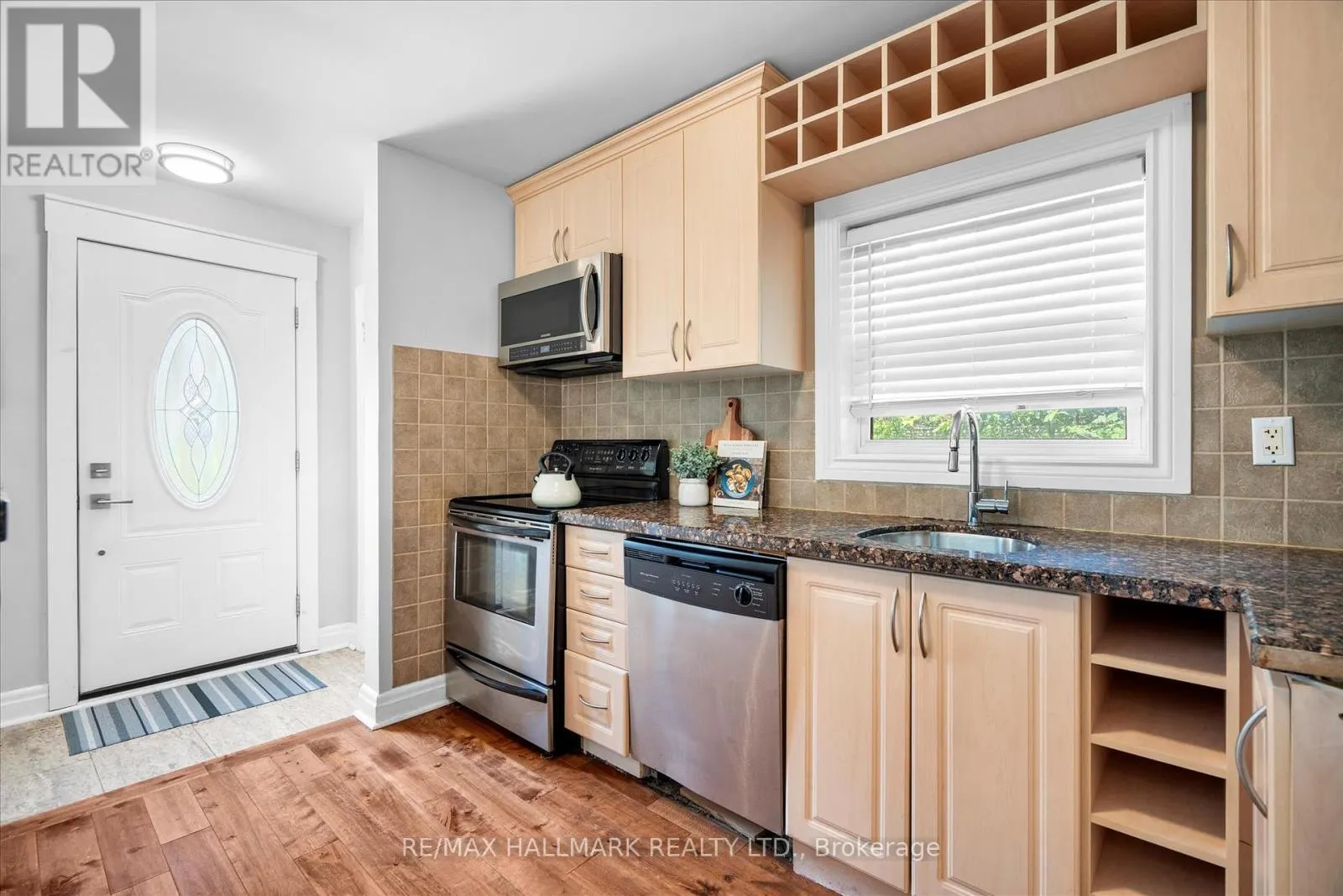 5 EAST HAVEN DRIVE