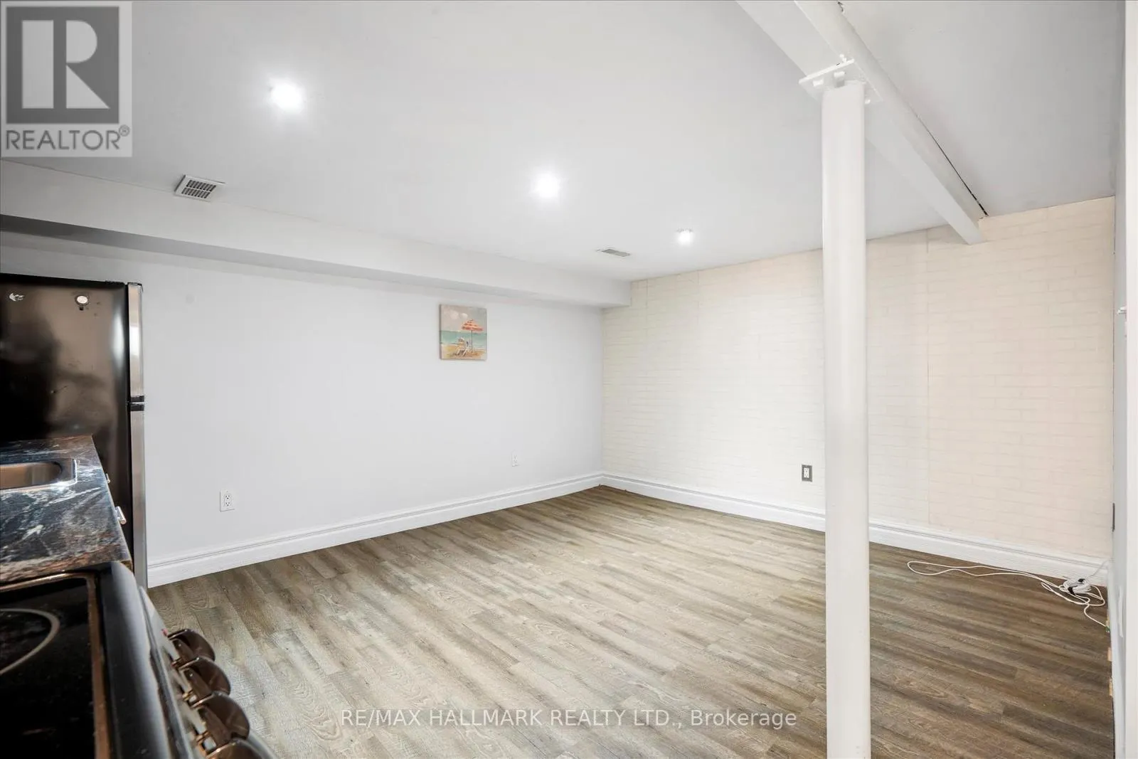 5 EAST HAVEN DRIVE
