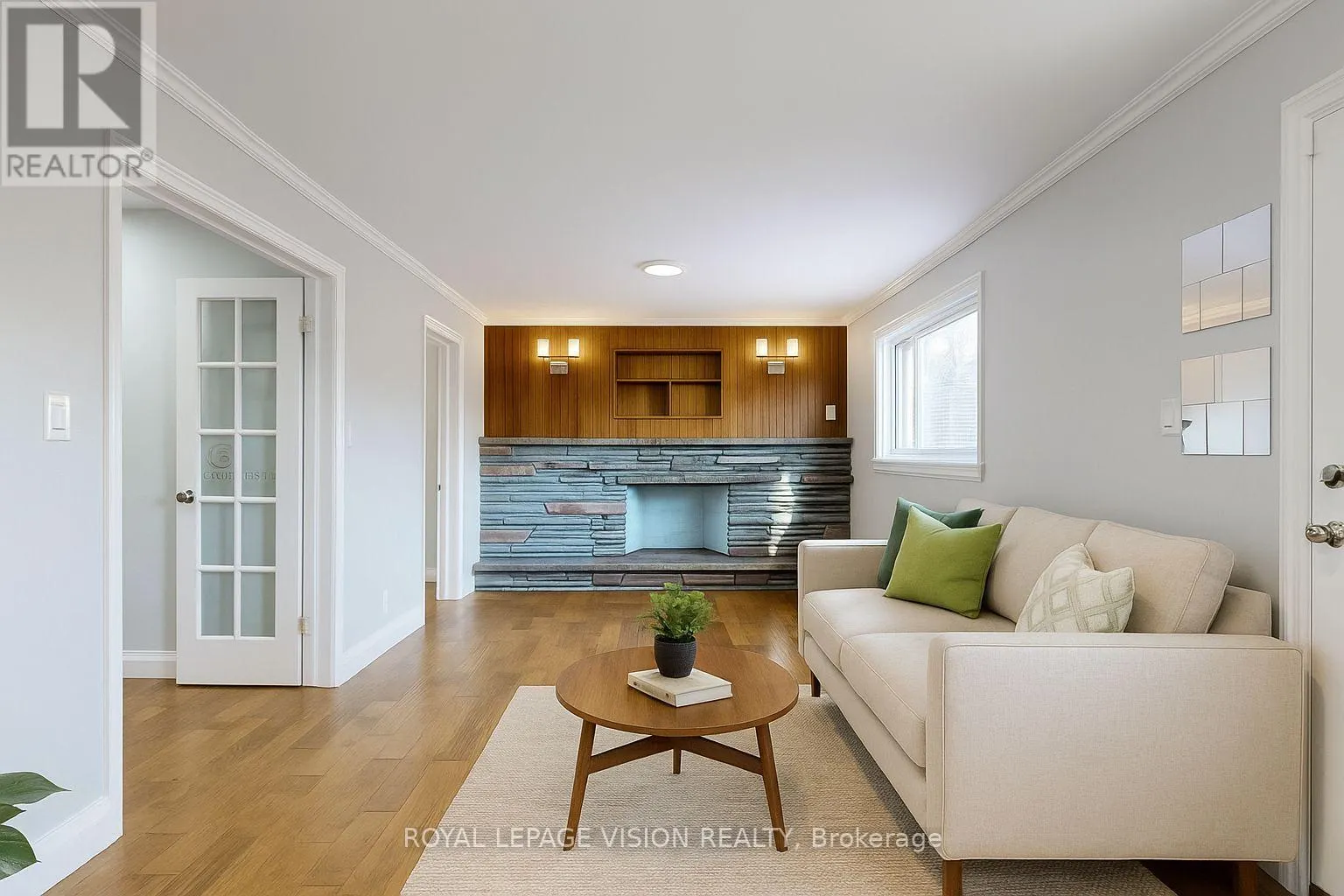 27 WESTCROFT DRIVE