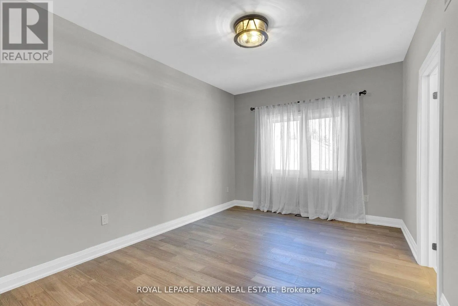 548 VIEW LAKE ROAD