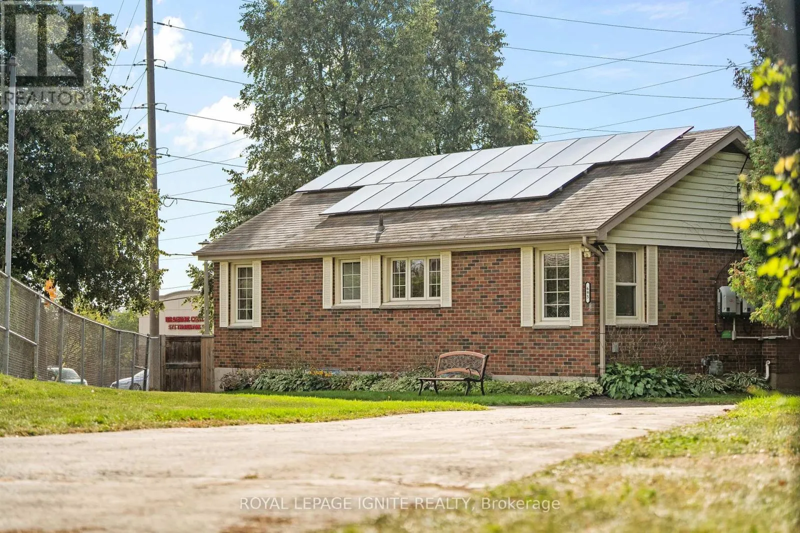 695 WHISTLER DRIVE