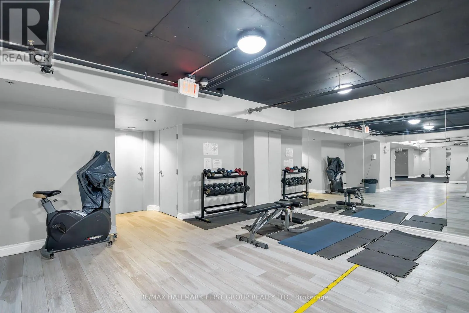 15A - 6 ROSEBANK DRIVE
