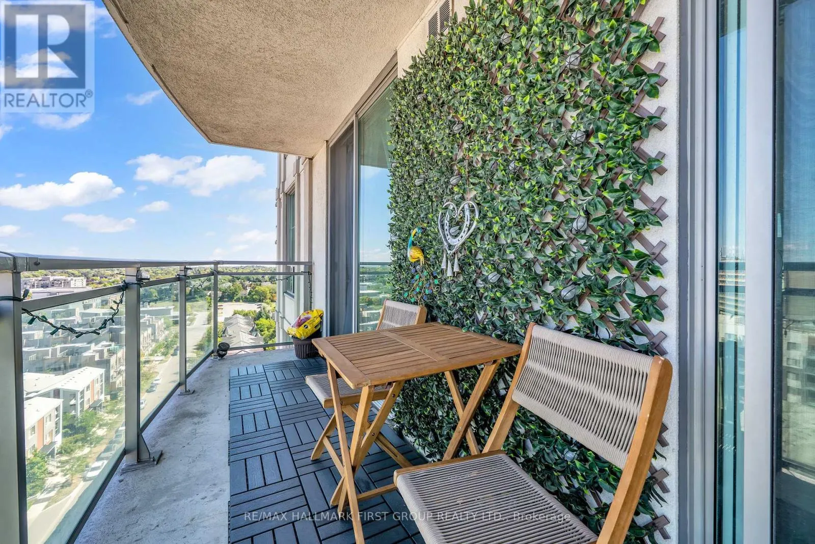15A - 6 ROSEBANK DRIVE