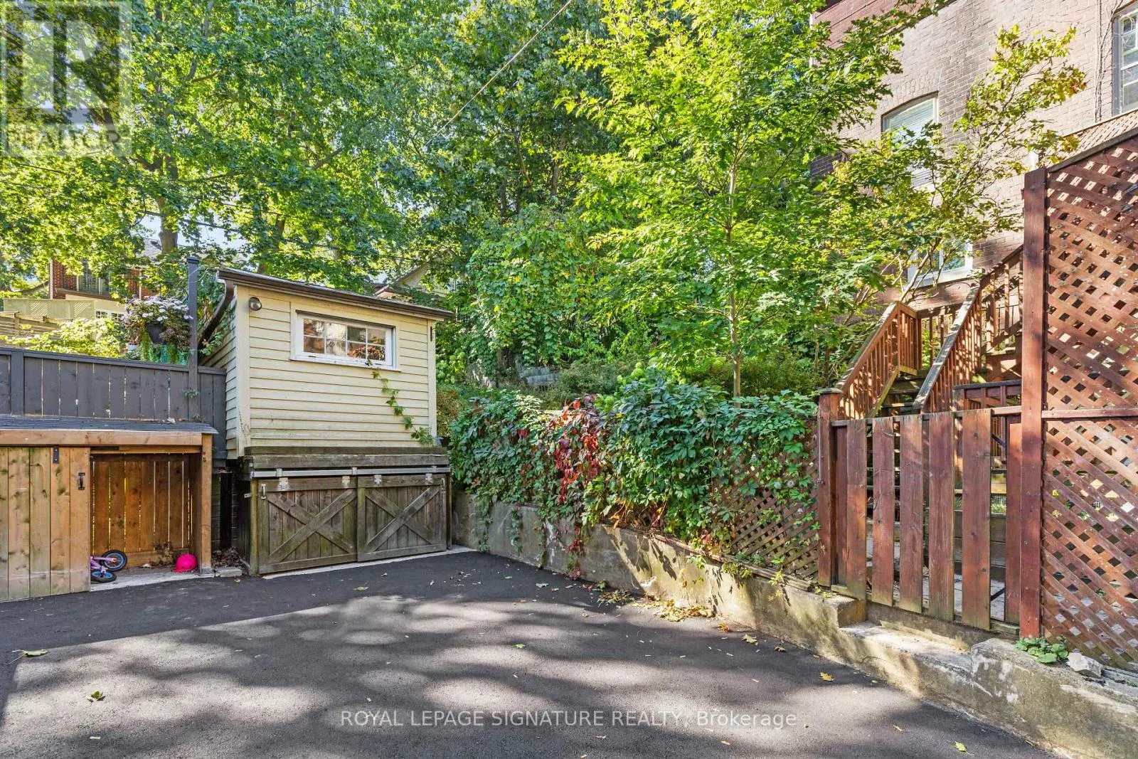 90 NEVILLE PARK BOULEVARD