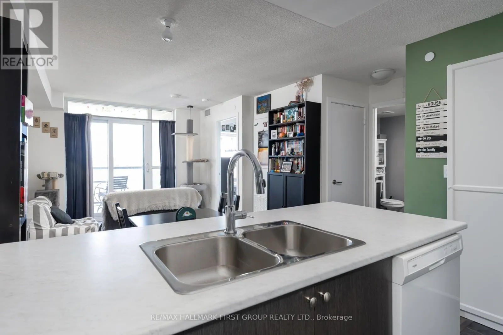 613 - 8 TRENT AVENUE, #613