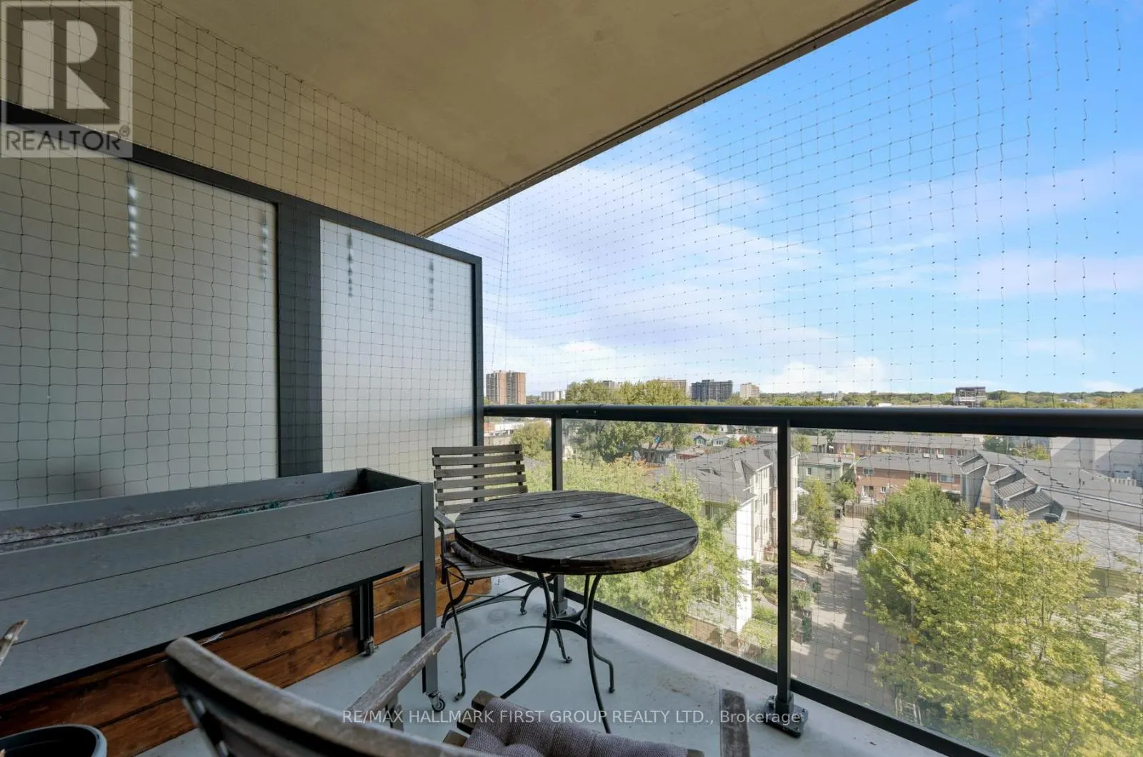 613 - 8 TRENT AVENUE, #613