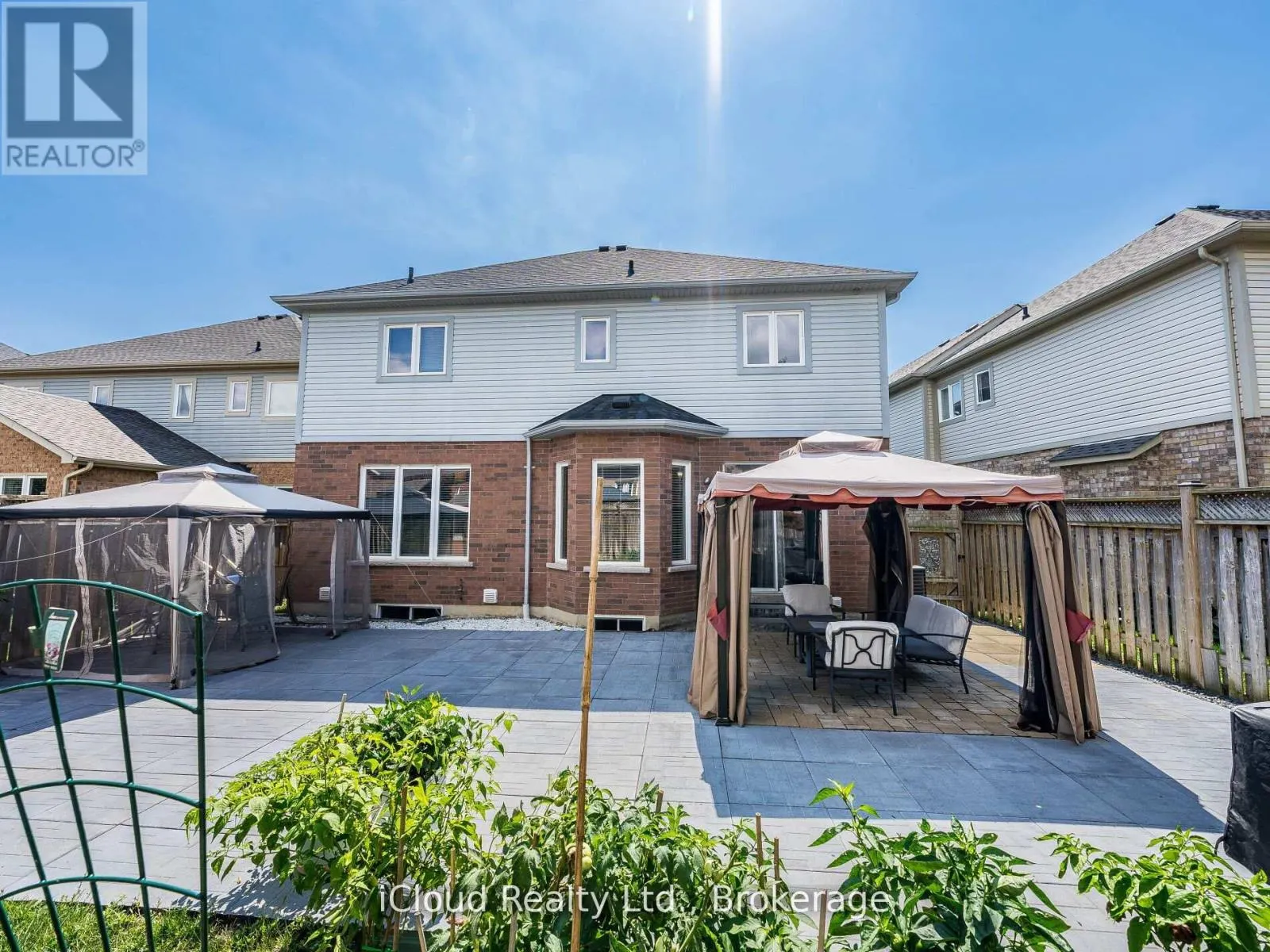 634 OXBOW CRESCENT