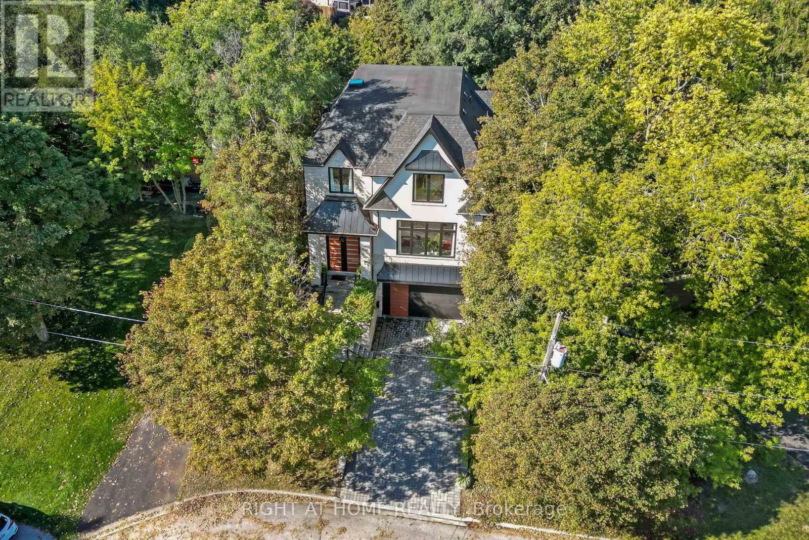 700 HILLCREST ROAD