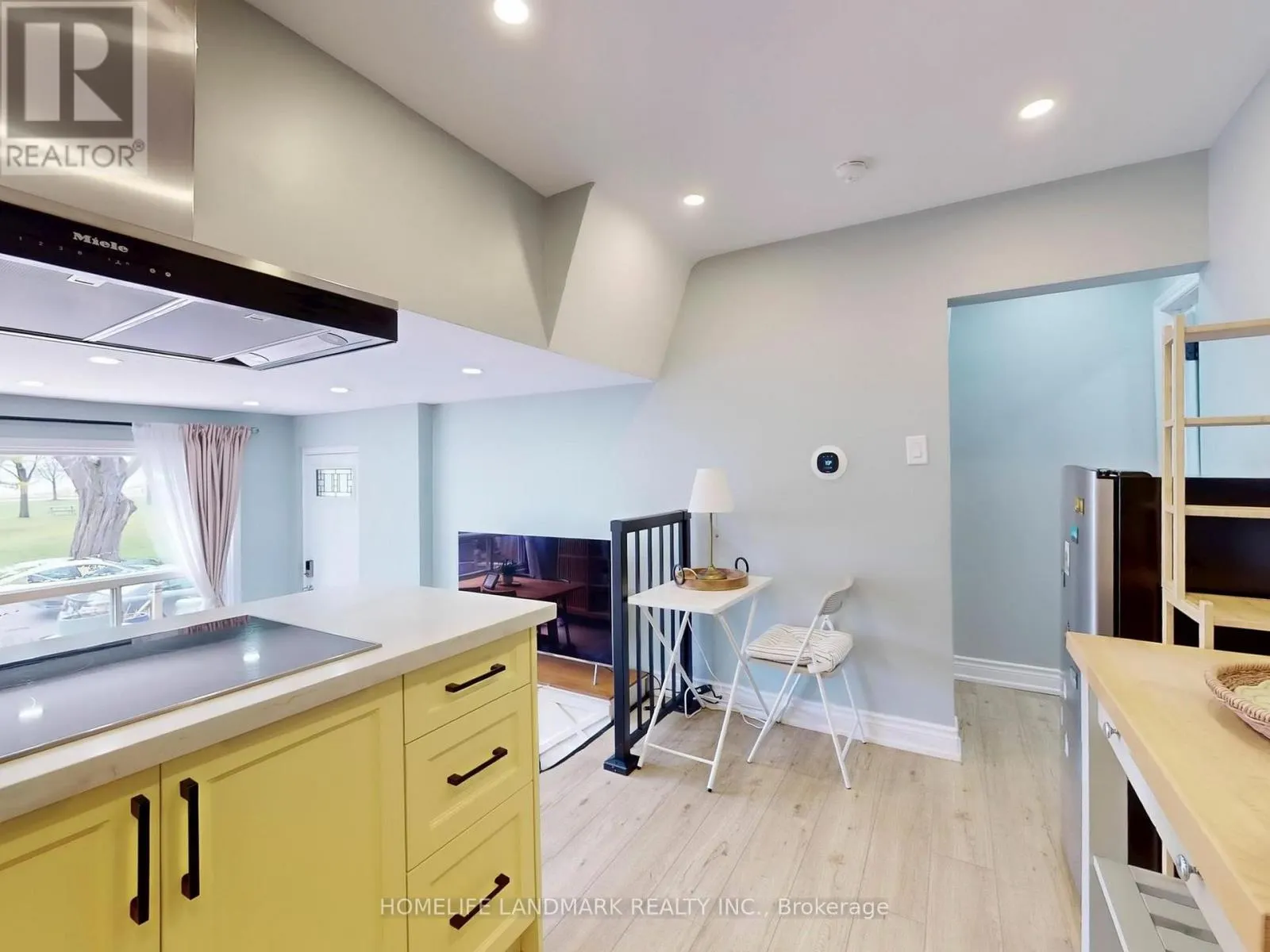 24 KEWBEACH AVENUE