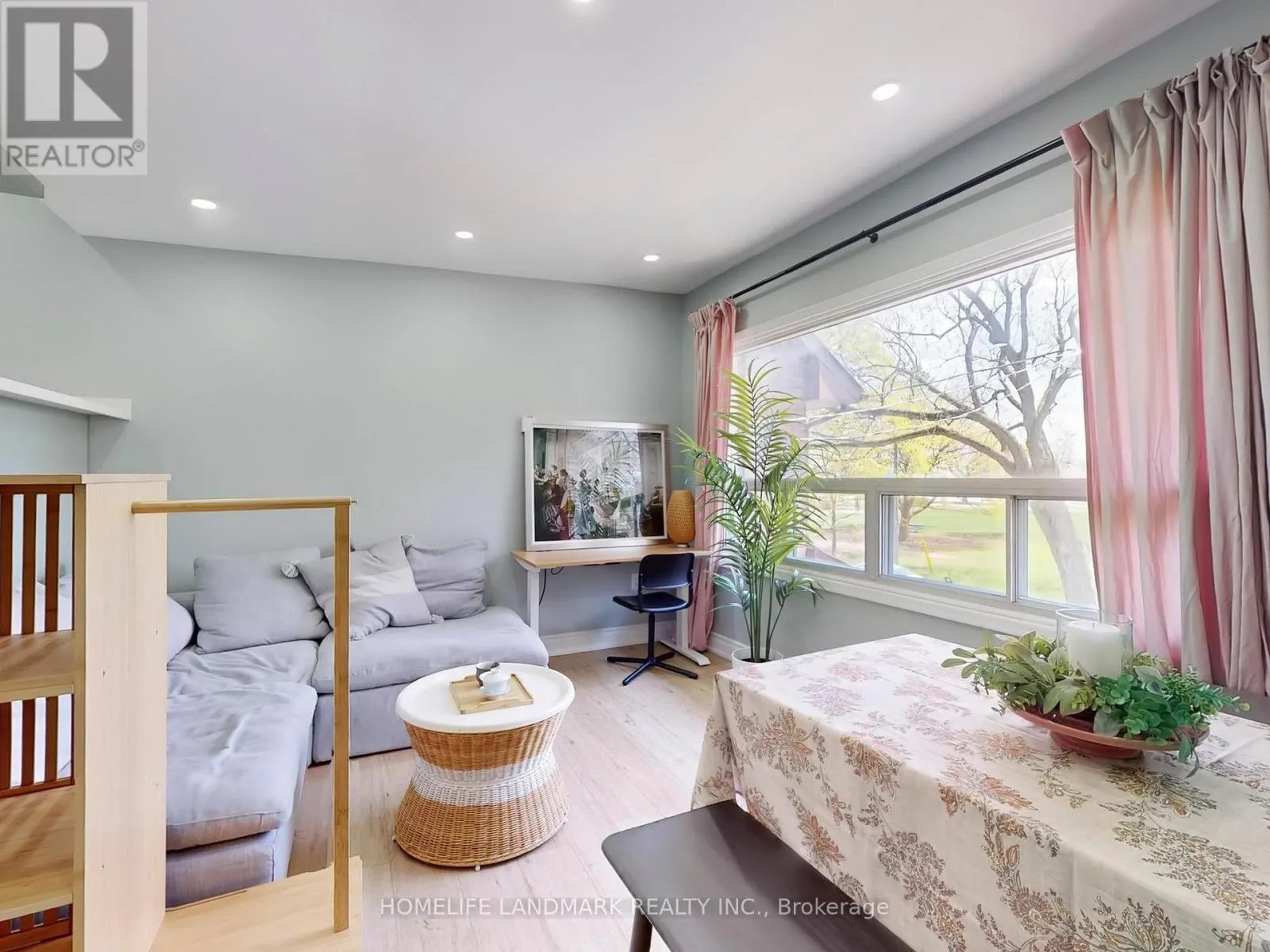 24 KEWBEACH AVENUE