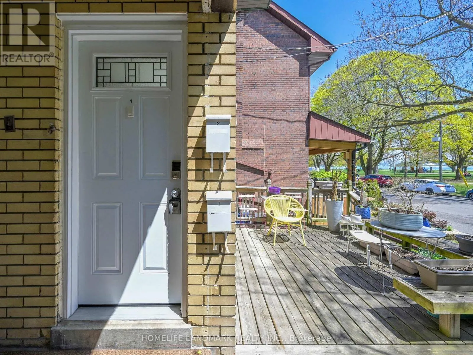 24 KEWBEACH AVENUE