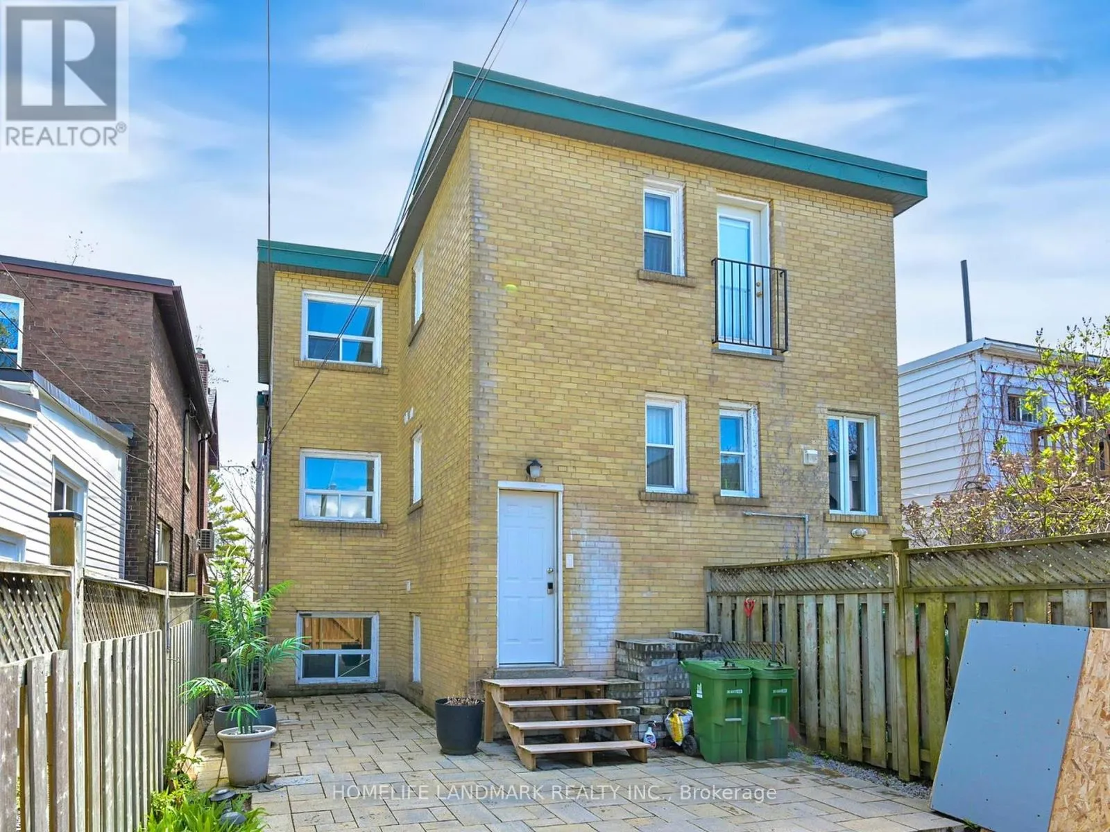 24 KEWBEACH AVENUE