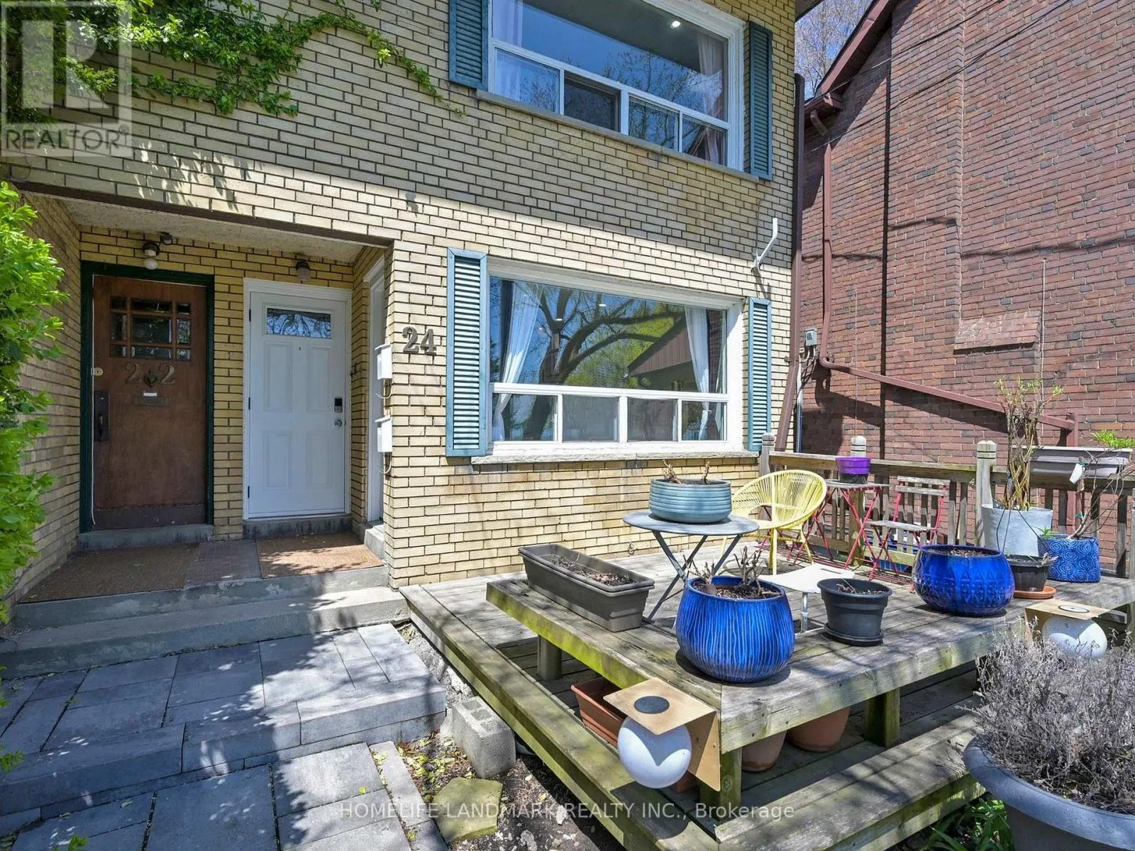 24 KEWBEACH AVENUE