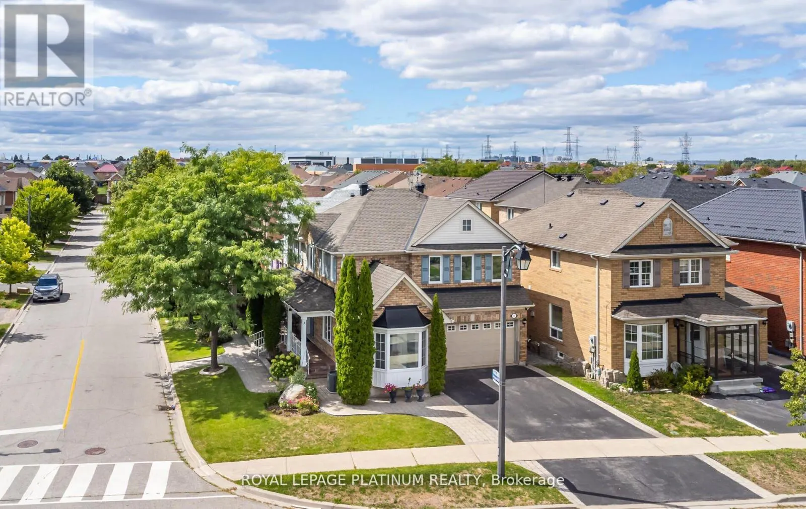 4 SKIPPERHILL CRESCENT