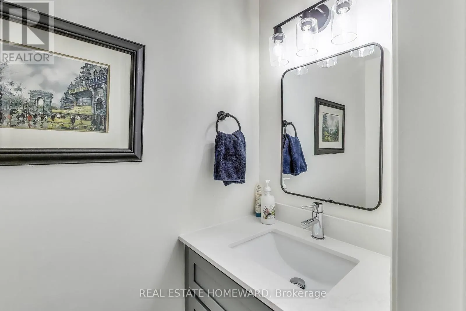 9 - 25 WHITECAP BOULEVARD