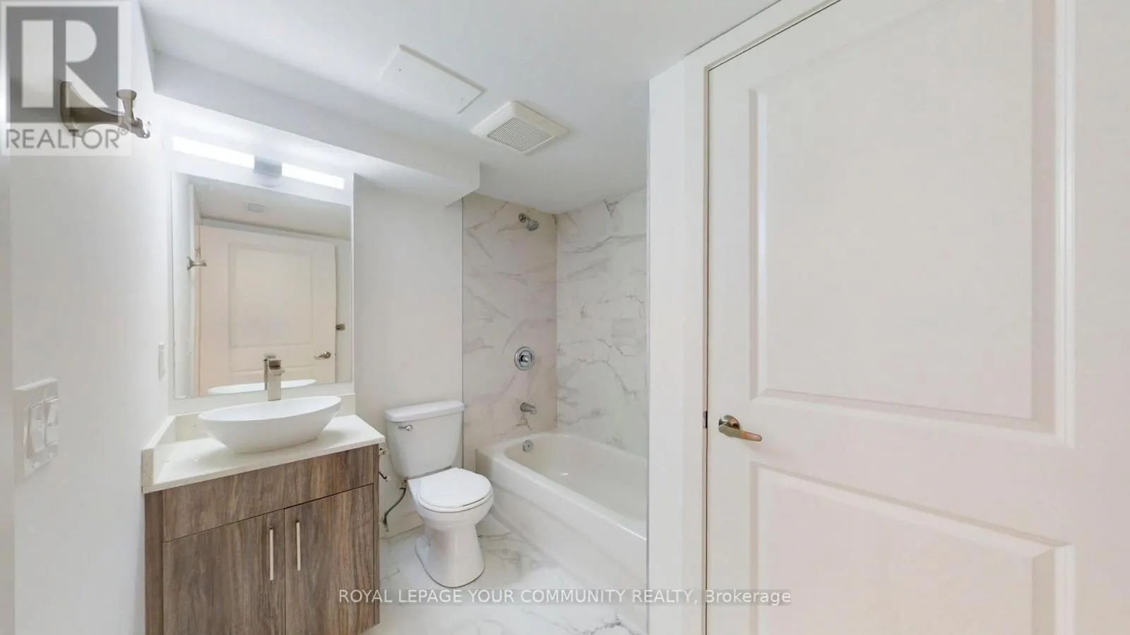 301 - 45 CONNAUGHT AVENUE
