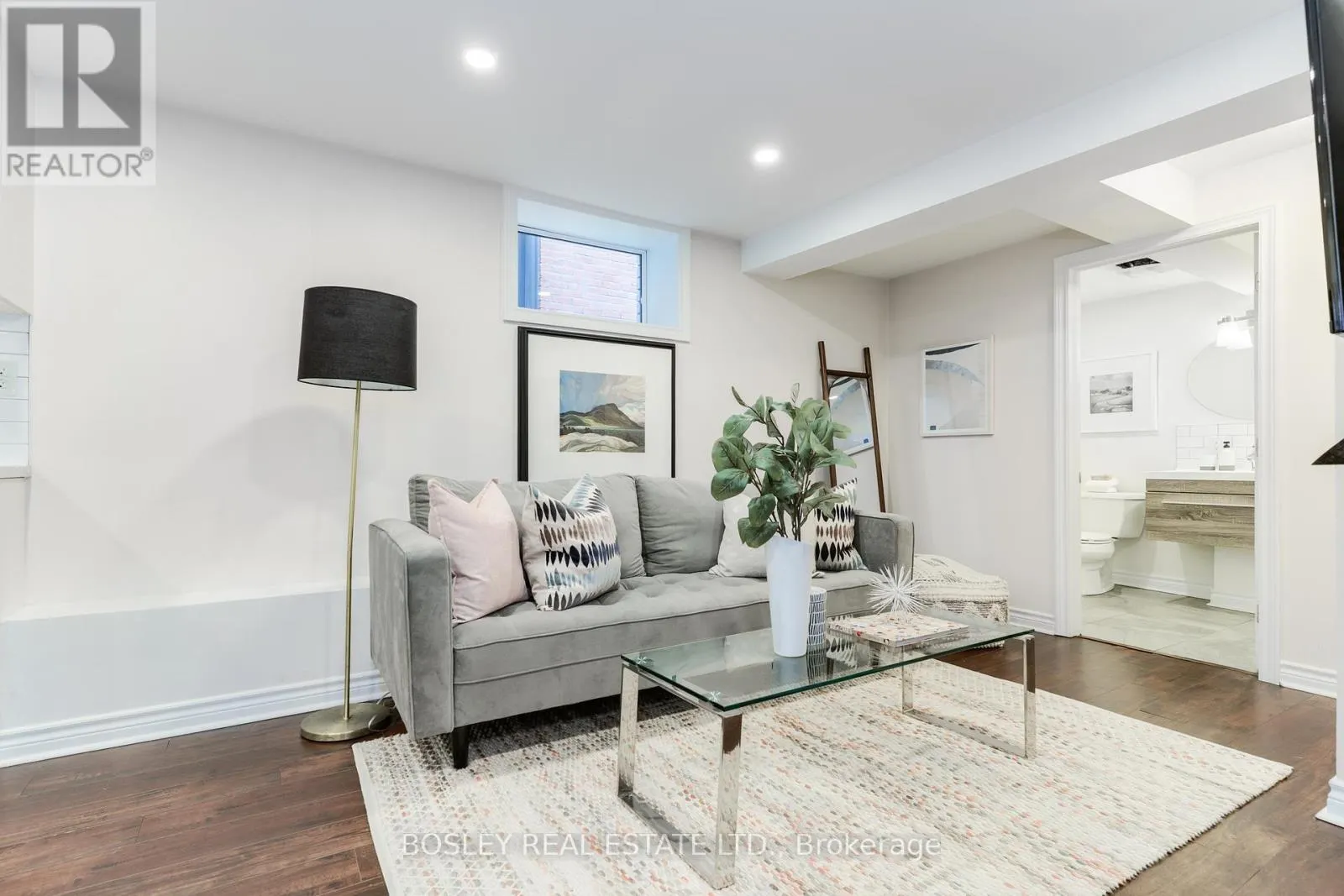 43 EASTWOOD ROAD