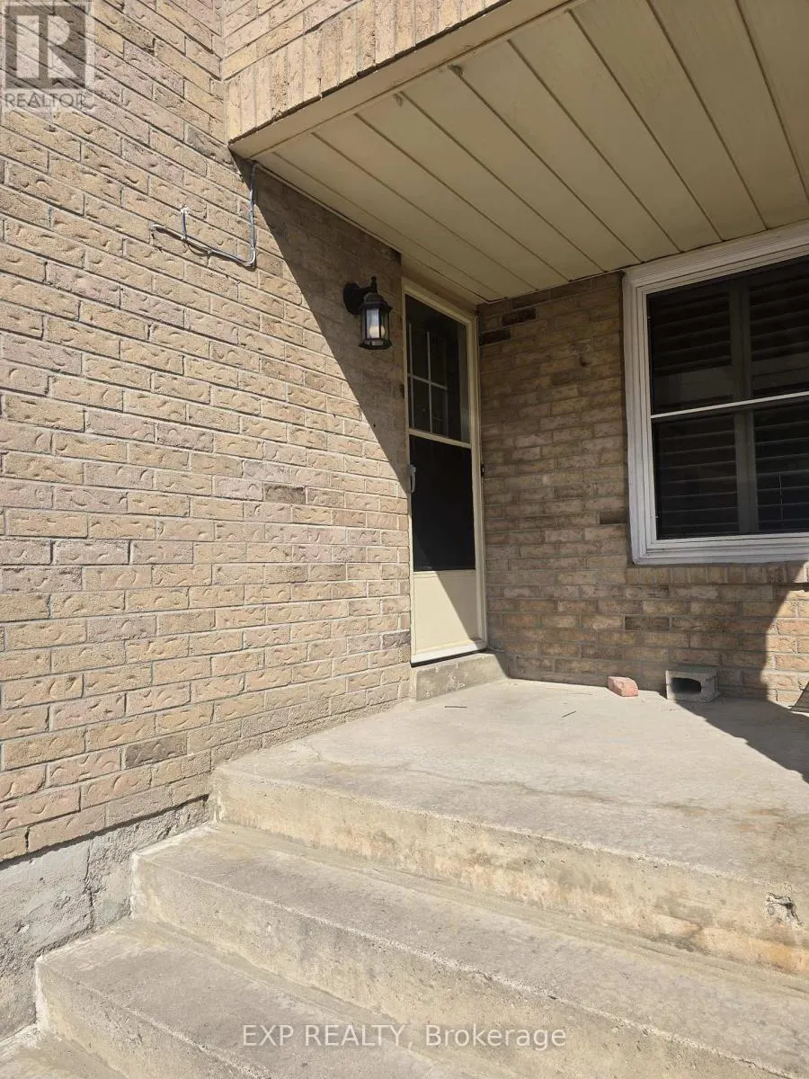 2113 THEODEN COURT