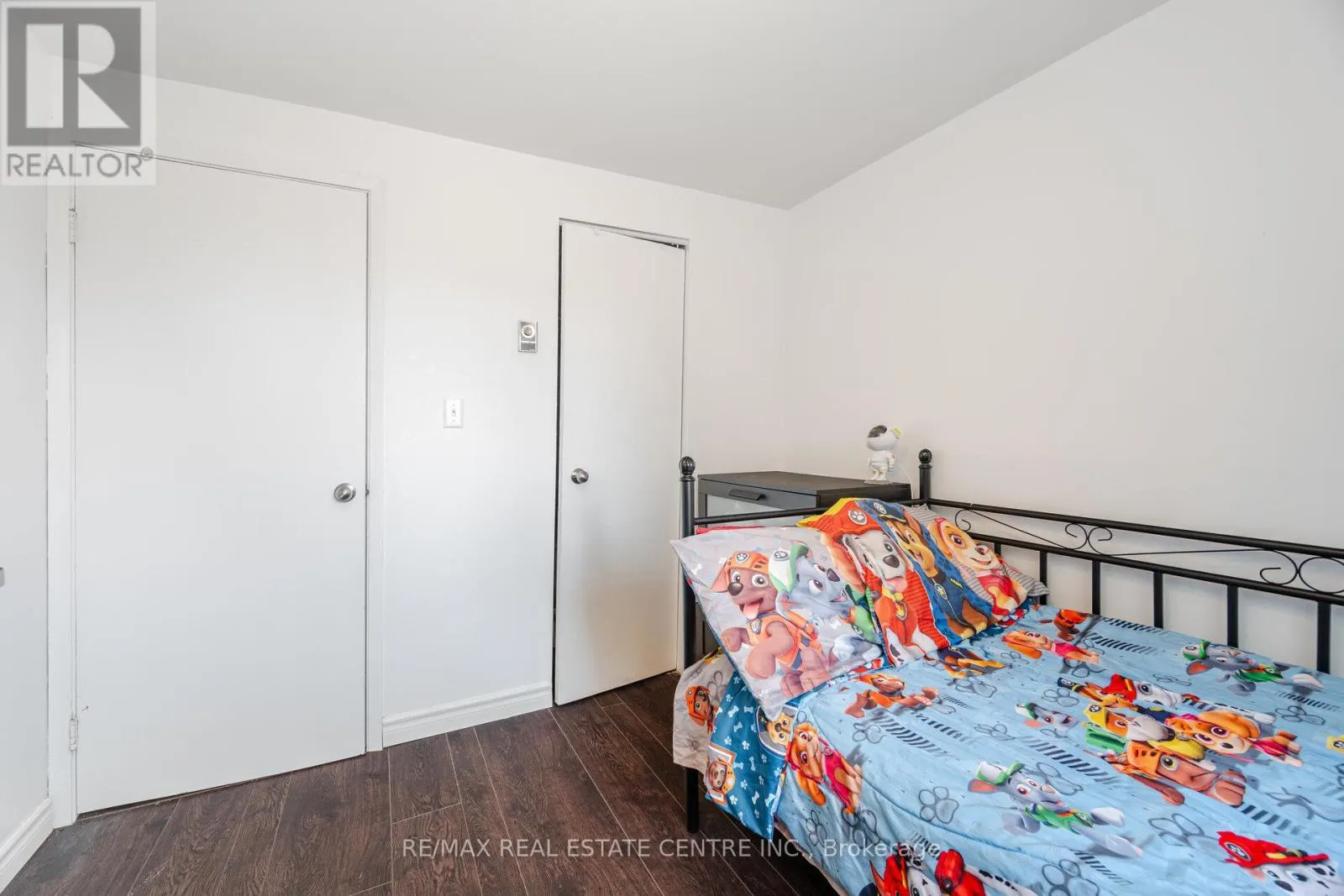 244 KINMOUNT CRESCENT