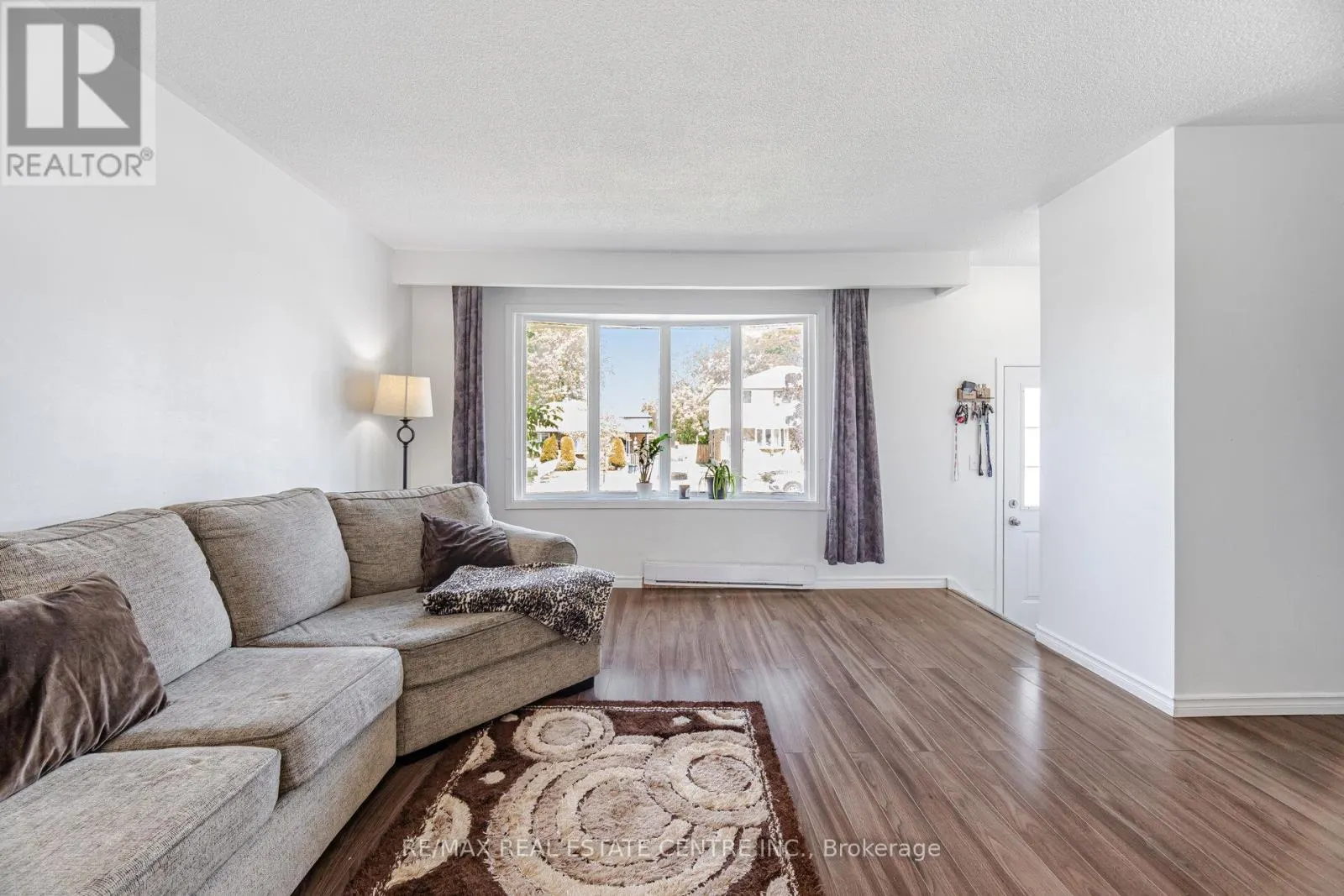244 KINMOUNT CRESCENT