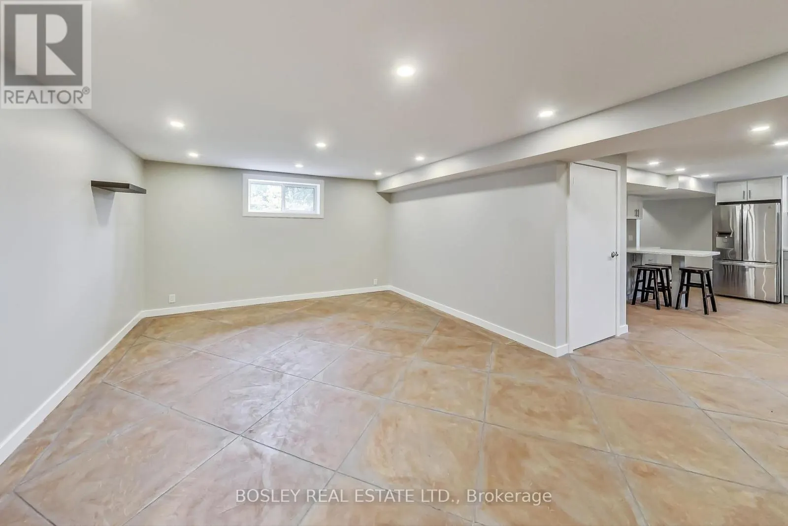 BASEMENT - 4 THOMAS AVENUE