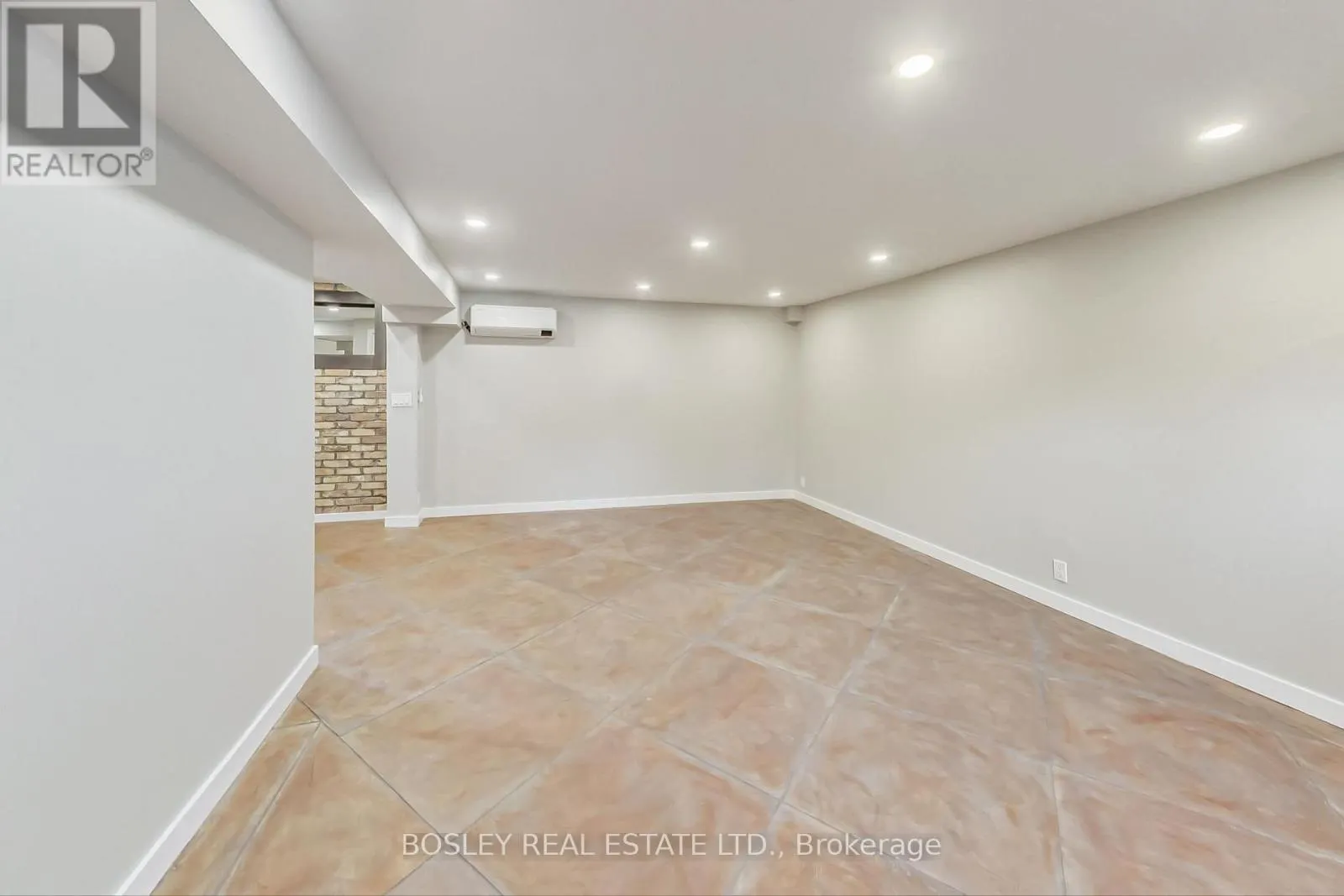 BASEMENT - 4 THOMAS AVENUE