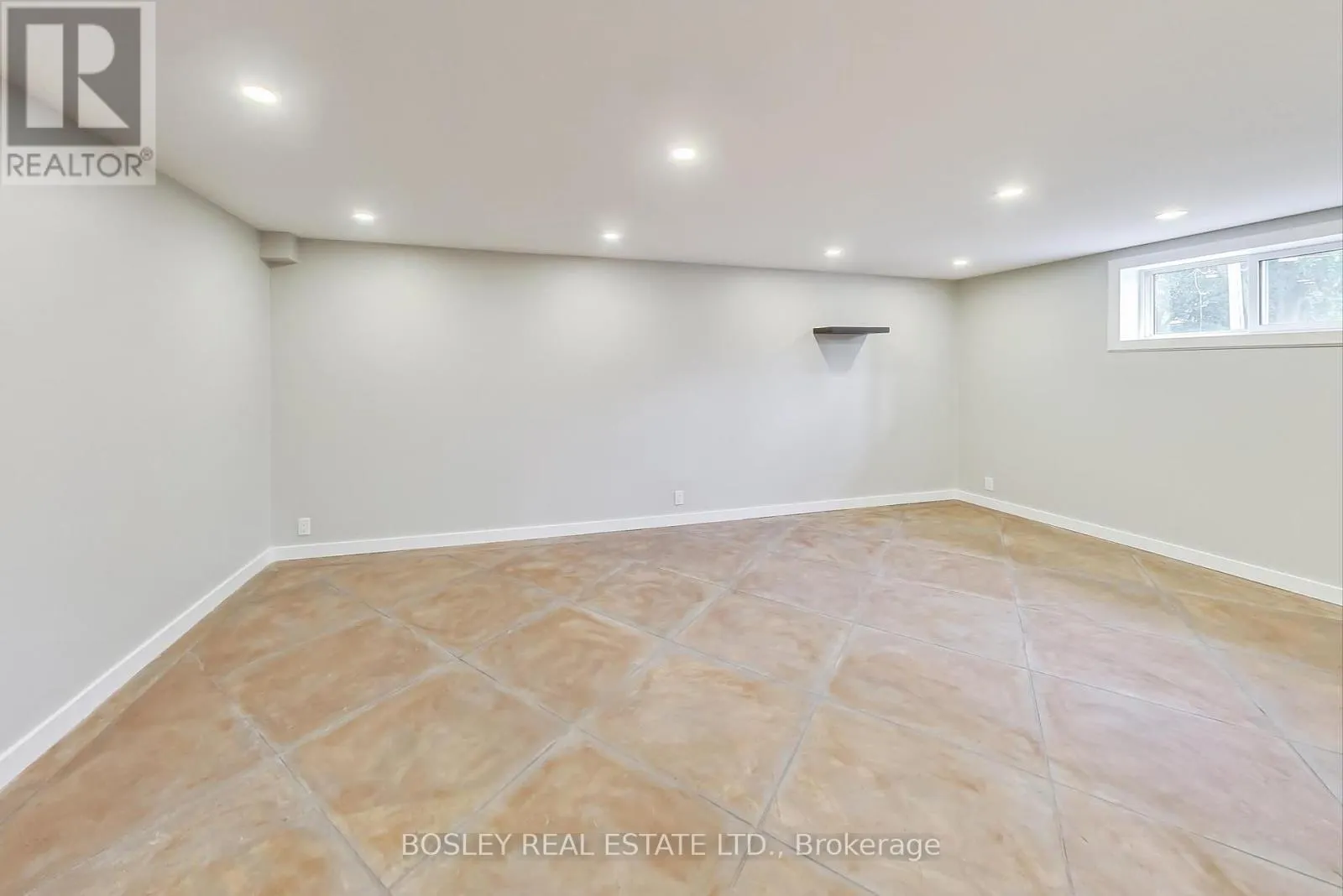 BASEMENT - 4 THOMAS AVENUE