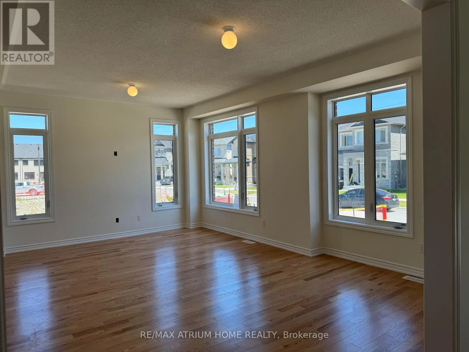 1124 CAMEO STREET