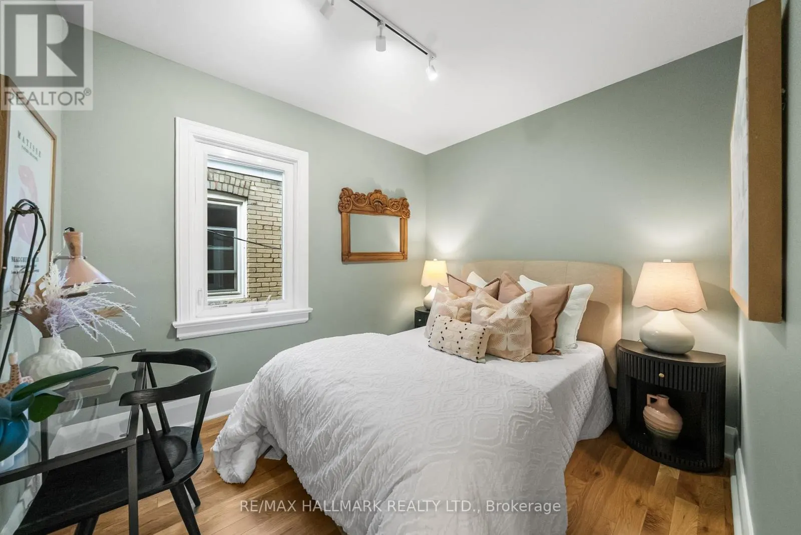 106 MALVERN AVENUE