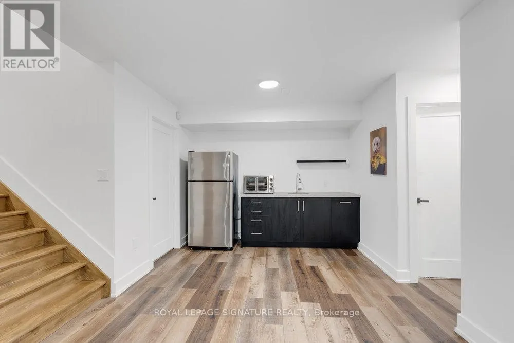 4 BERTHA AVENUE