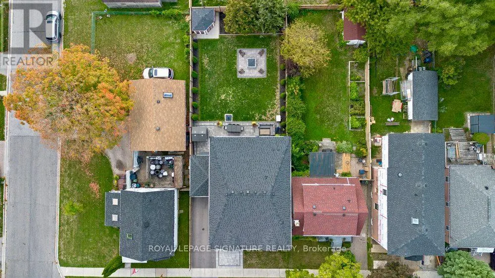 4 BERTHA AVENUE
