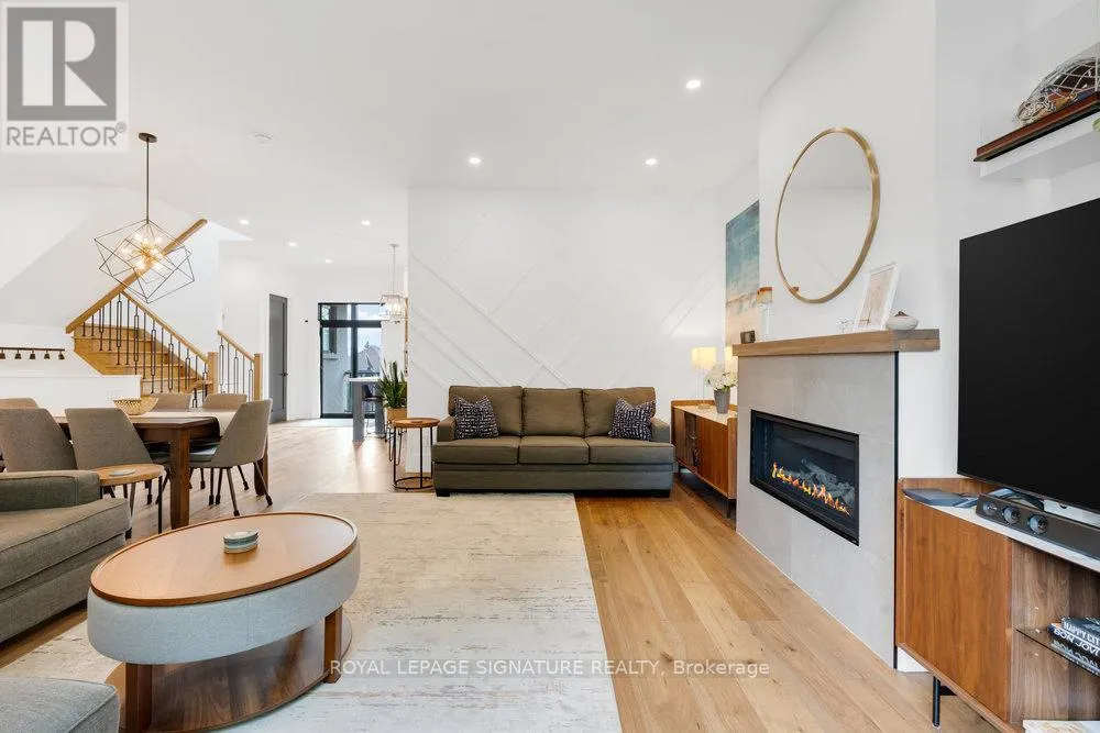4 BERTHA AVENUE