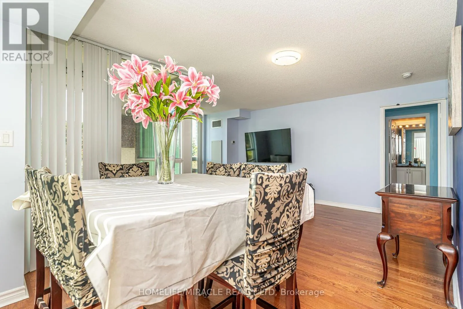 309 - 88 GRANGEWAY AVENUE