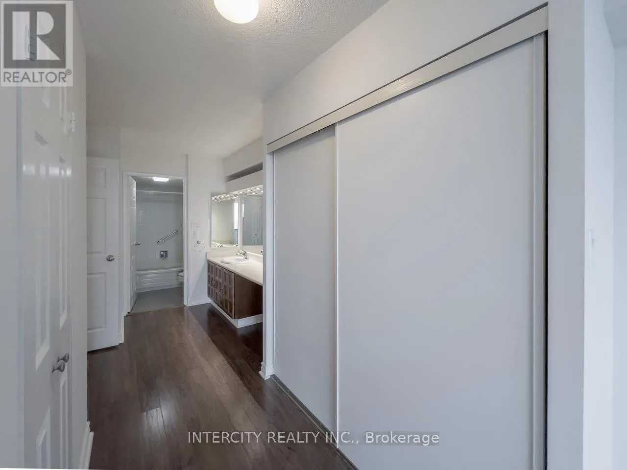 2102 - 2350 BRIDLETOWNE CIRCLE
