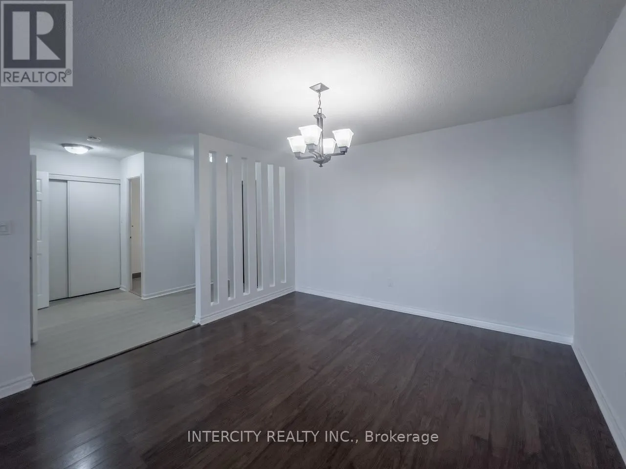 2102 - 2350 BRIDLETOWNE CIRCLE