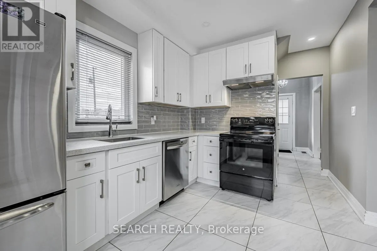 201 RITSON ROAD S