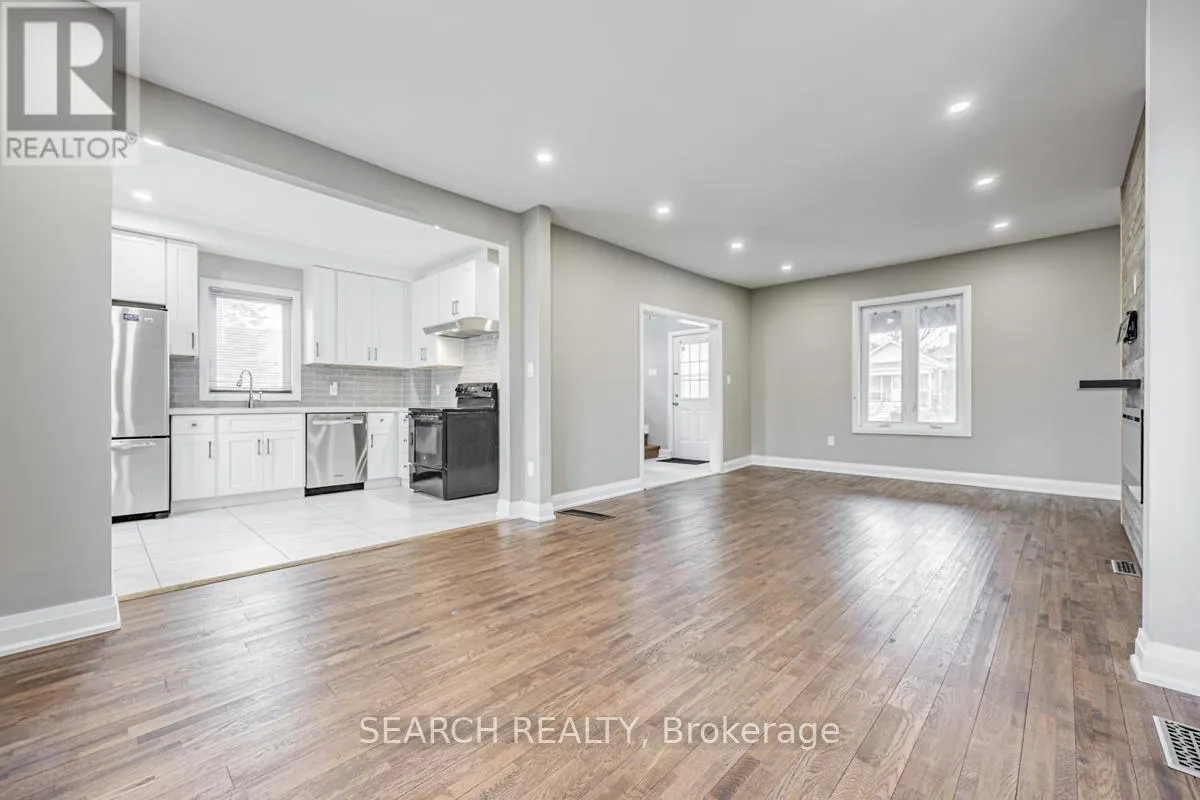 201 RITSON ROAD S