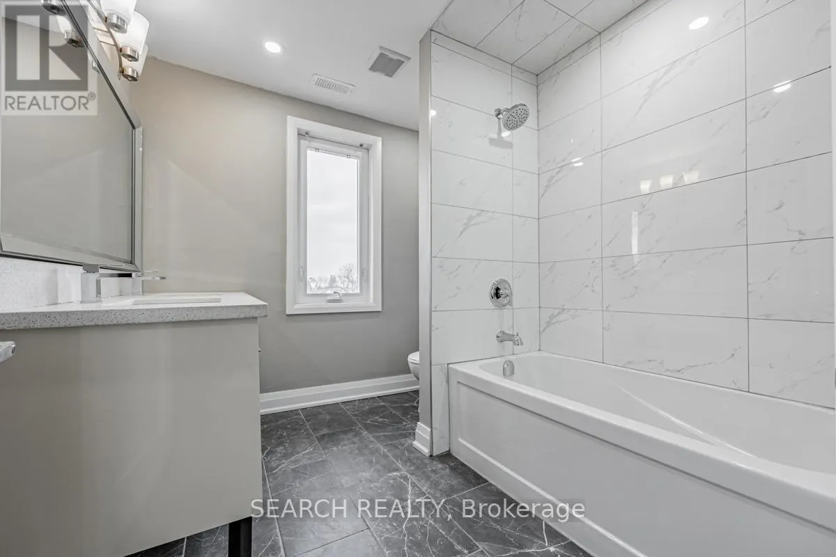 201 RITSON ROAD S