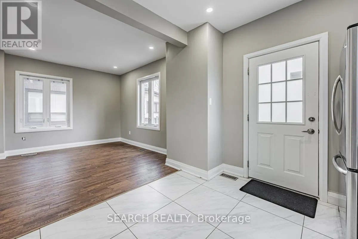201 RITSON ROAD S