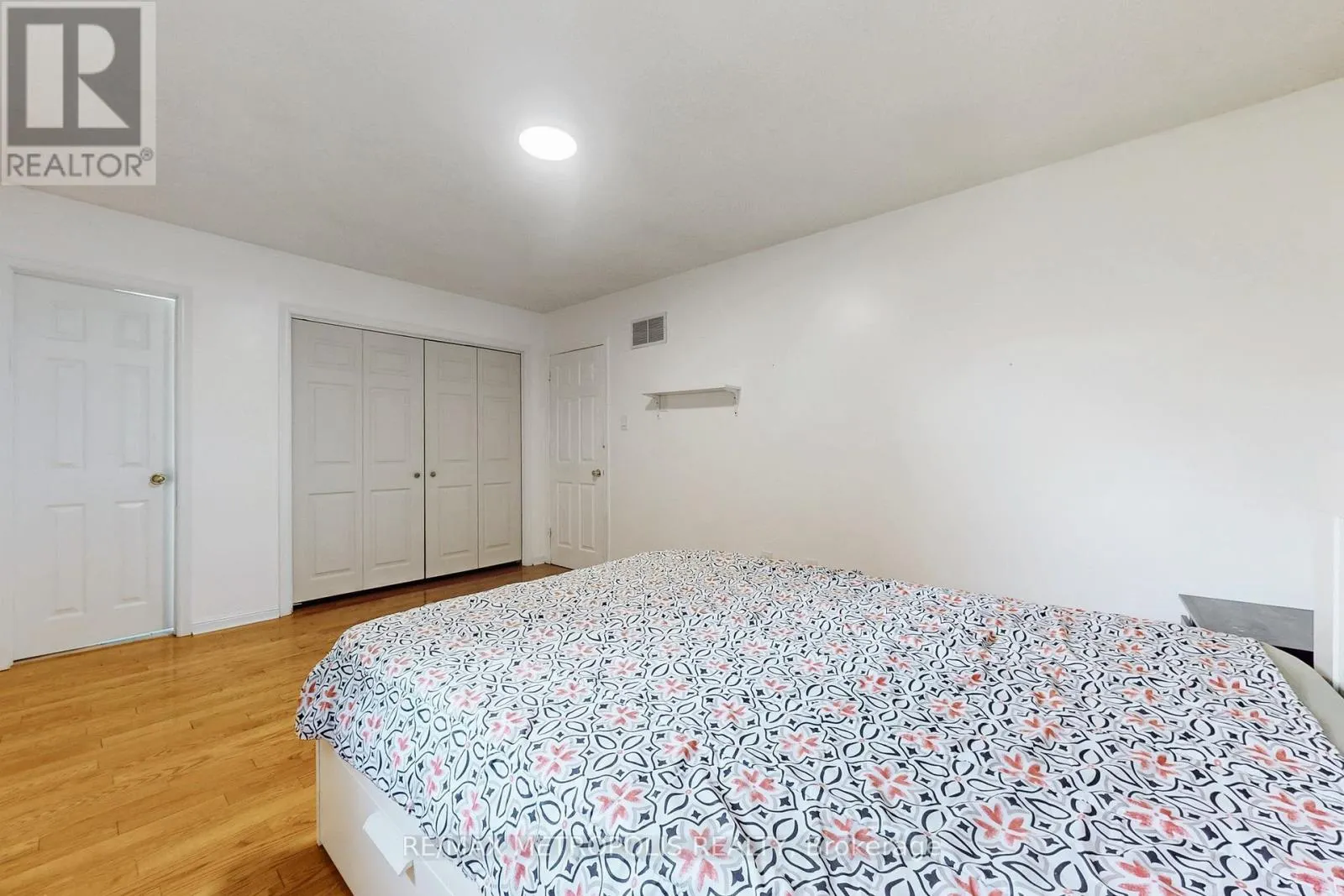 6 ROCKWOOD DRIVE