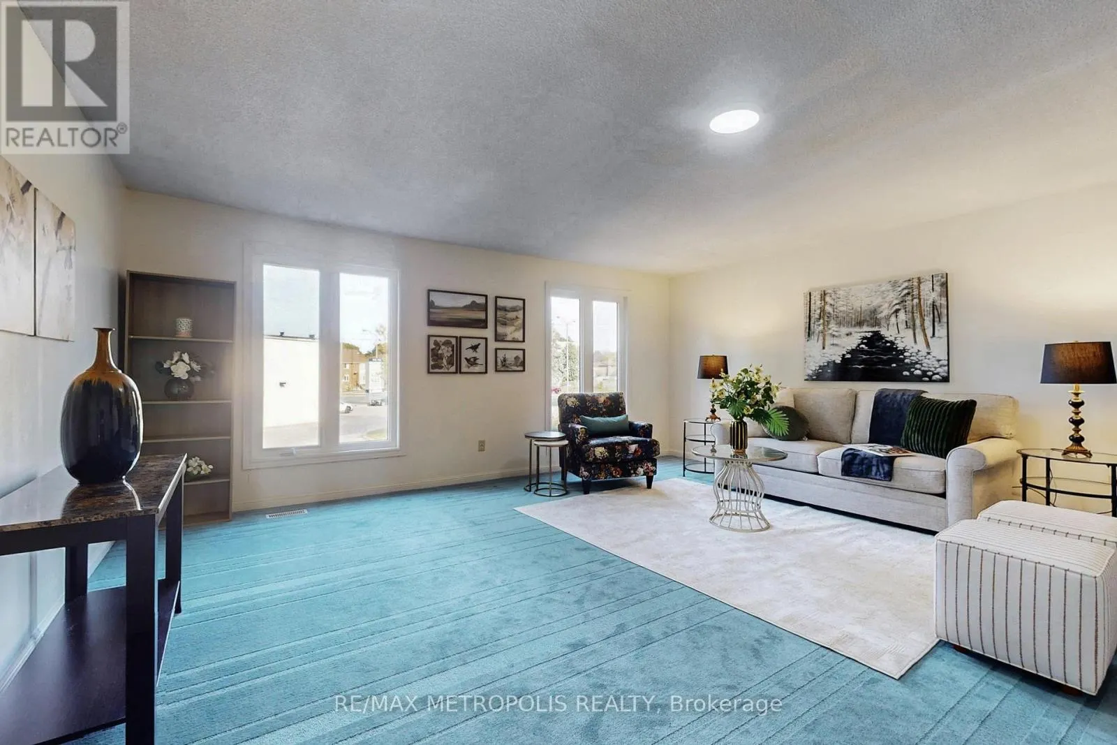 6 ROCKWOOD DRIVE